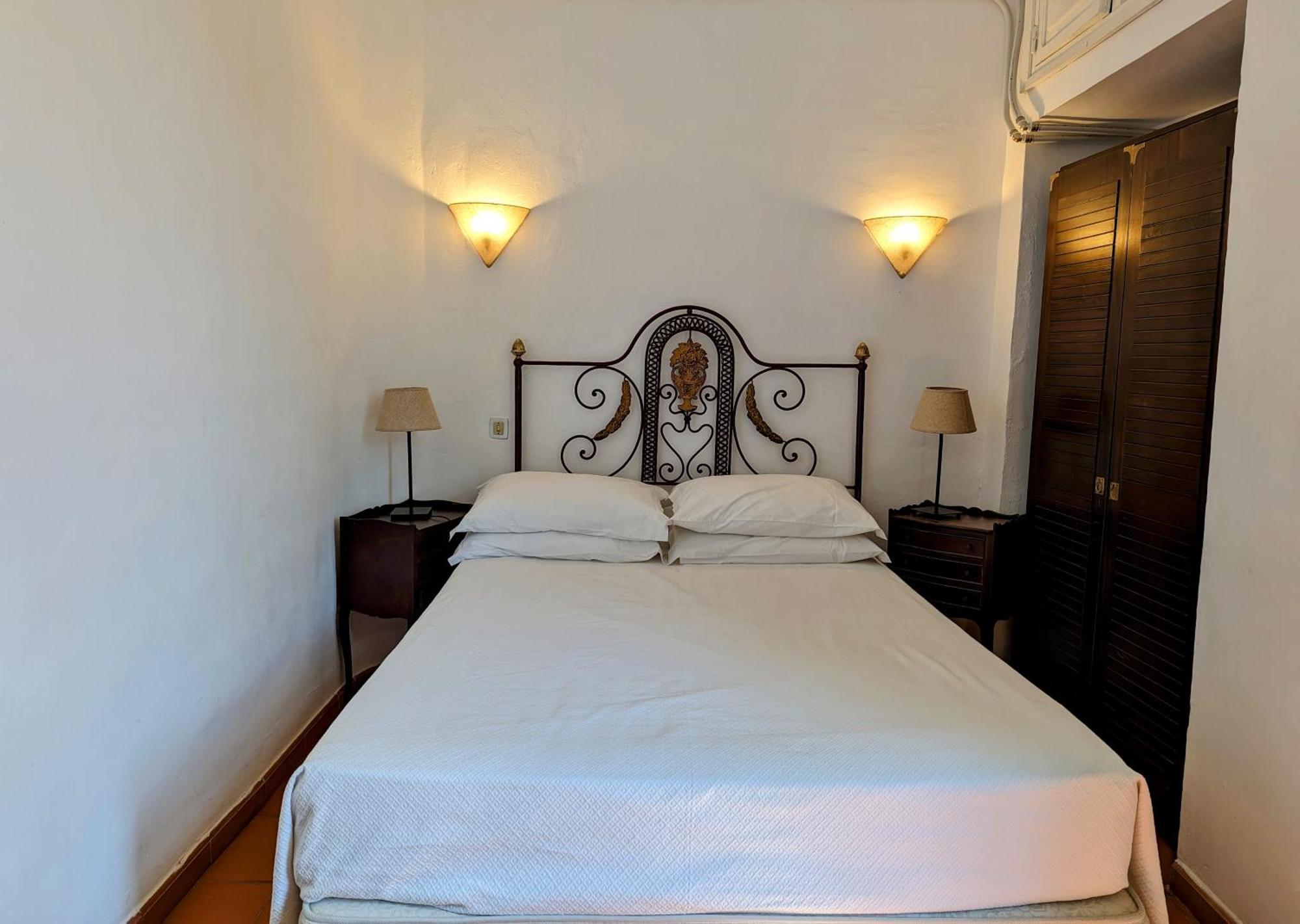 Hotel Solar De Monfalim เอโวรา ภายนอก รูปภาพ